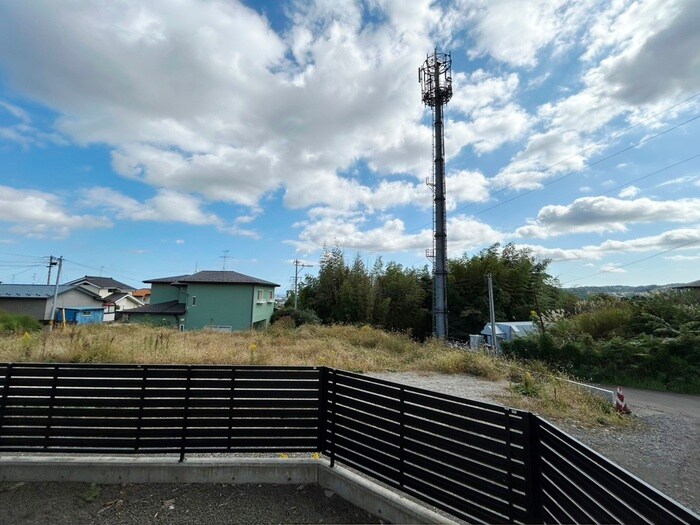 物件内観写真16　(室内からの展望)