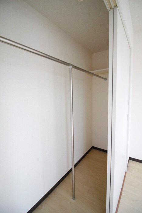 物件内観写真11　(収納)