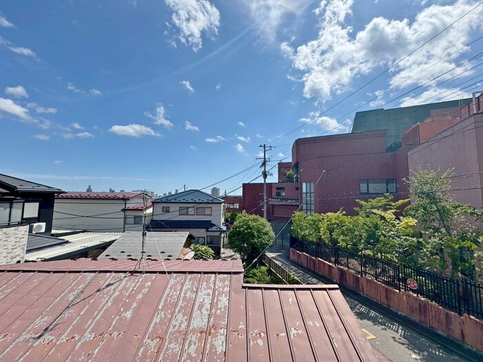 物件内観写真21　(室内からの展望)