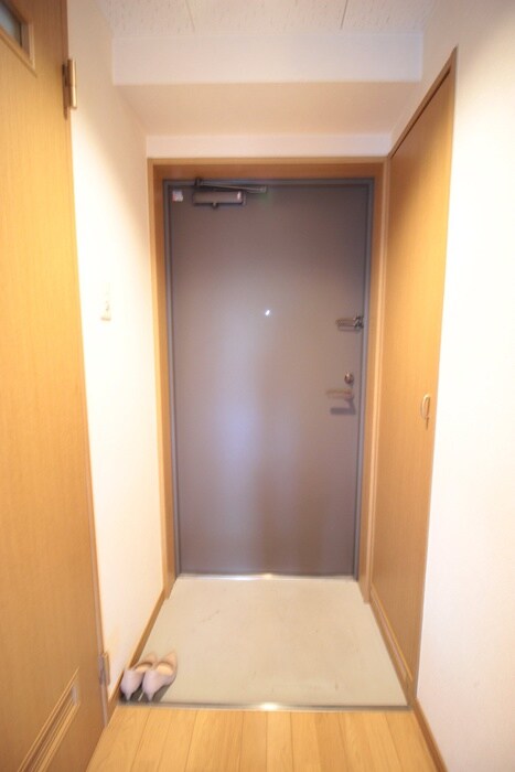 物件内観写真22　(玄関)