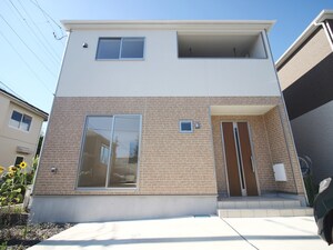 ラフィーノ滝道戸建一号棟外観写真