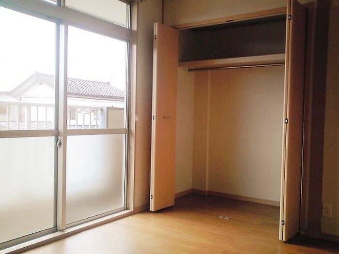 物件内観写真9　(収納)