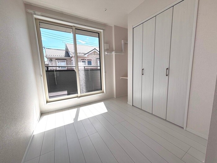 物件内観写真8　(居室)