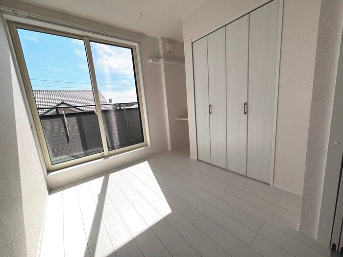 物件内観写真8　(居室)