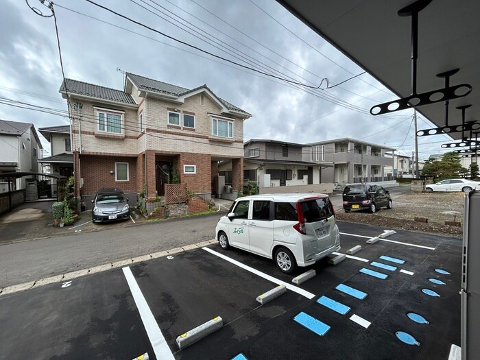 物件内観写真16　(室内からの展望)