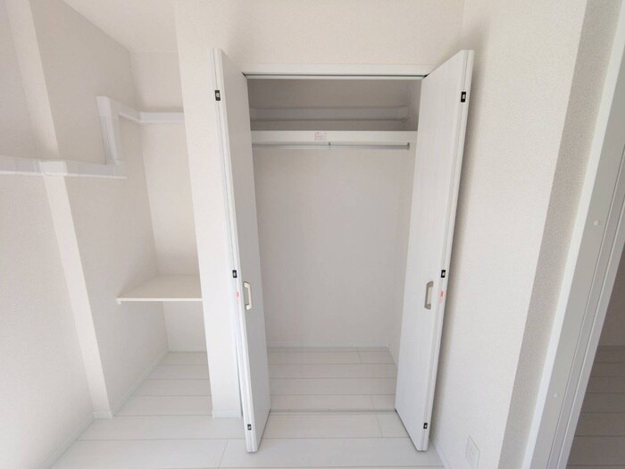 物件内観写真18　(収納)