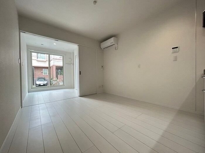 物件内観写真18　(居室)