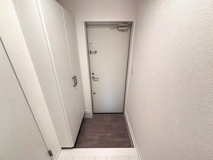 物件内観写真20　(玄関)