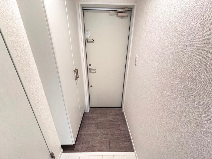 物件内観写真20　(玄関)