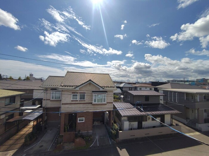 物件内観写真22　(室内からの展望)