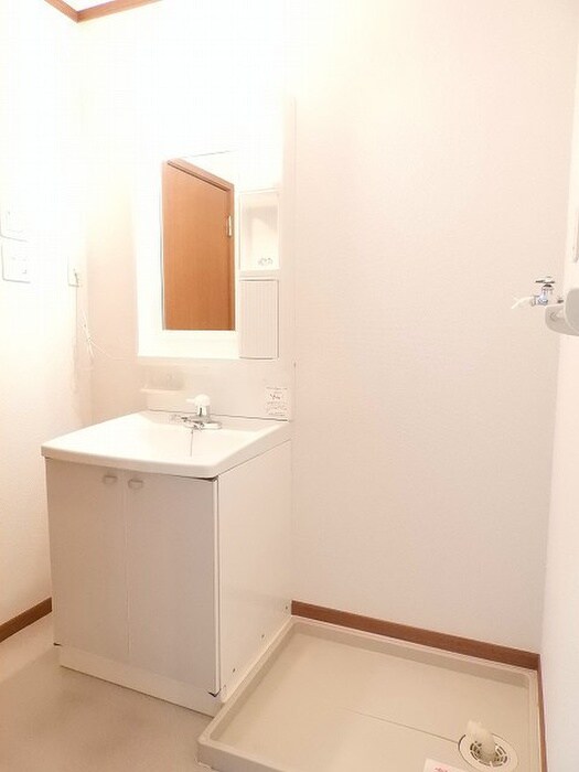 物件内観写真11　(洗面)