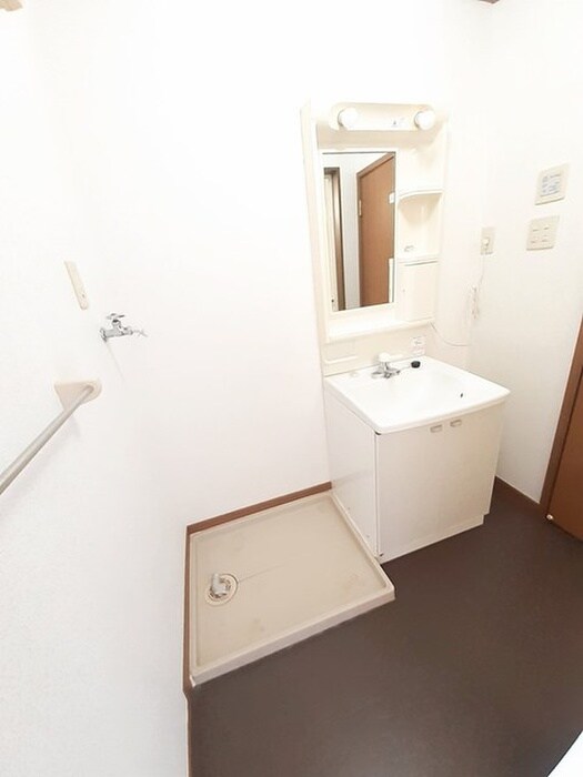 物件内観写真11　(洗面)