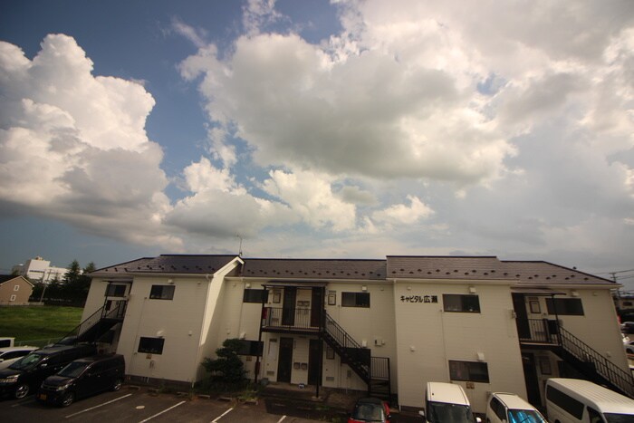 物件内観写真16　(室内からの展望)