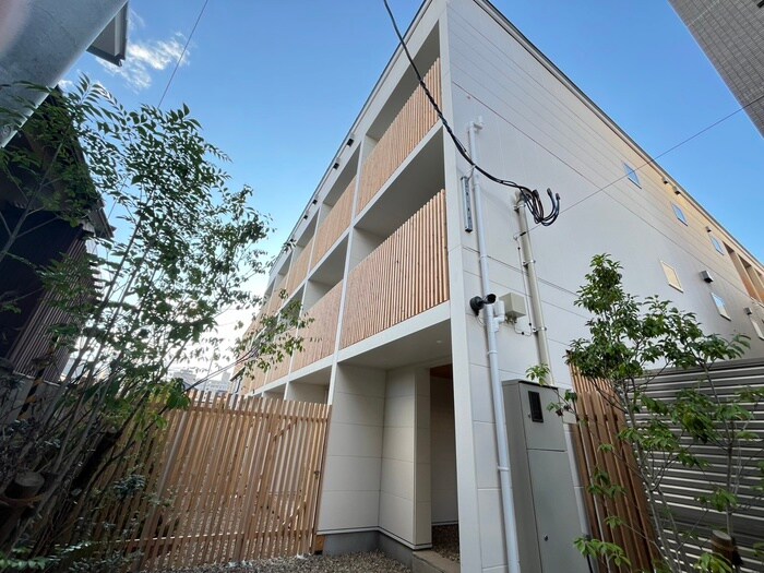 物件外観写真2　(外観写真)