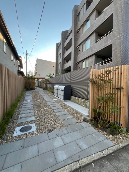 物件外観写真4　(外観写真)