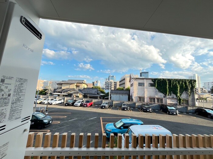 物件内観写真22　(室内からの展望)