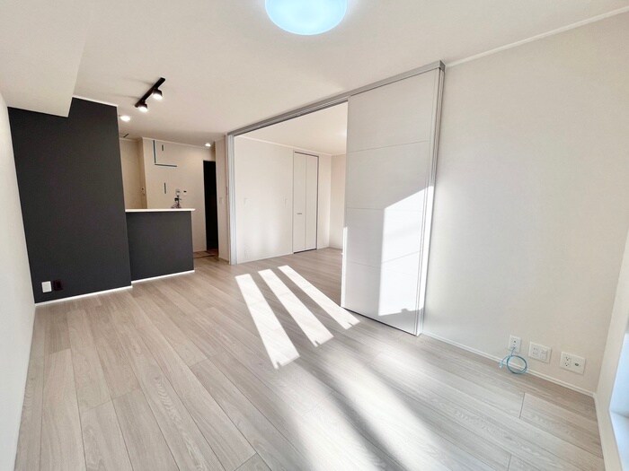 物件内観写真8　(居室)