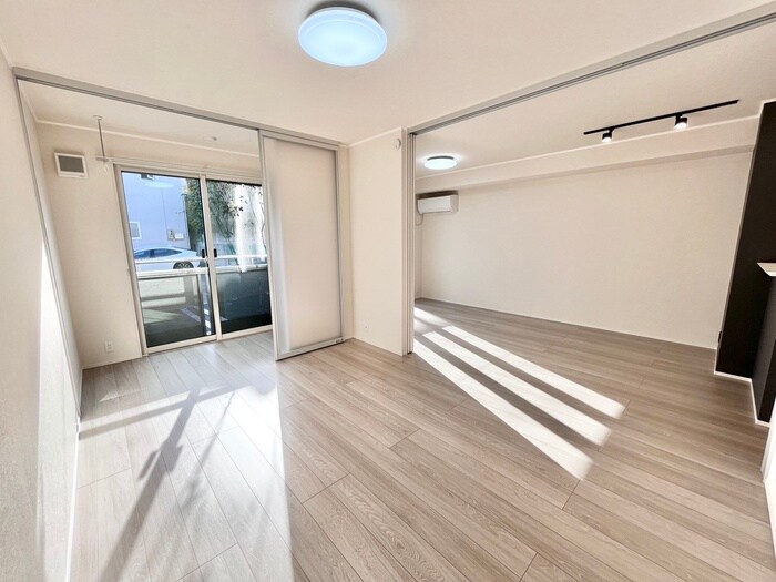 物件内観写真9　(居室)