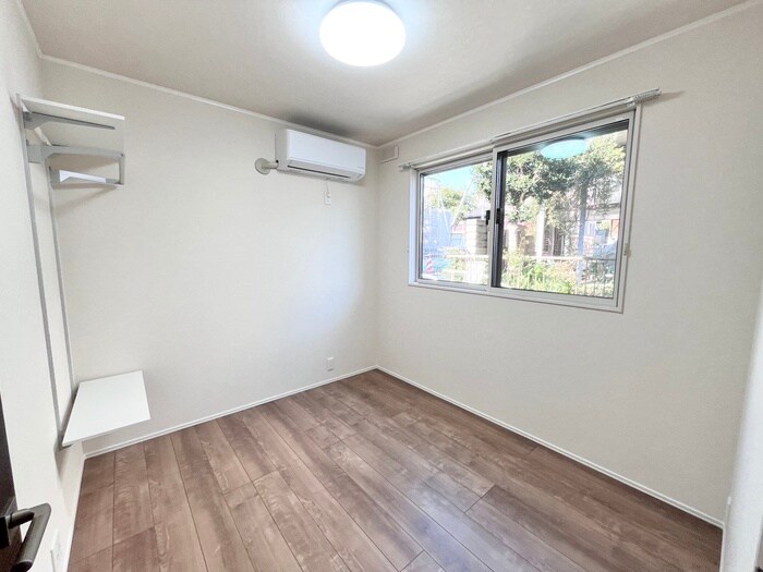 物件内観写真10　(居室)