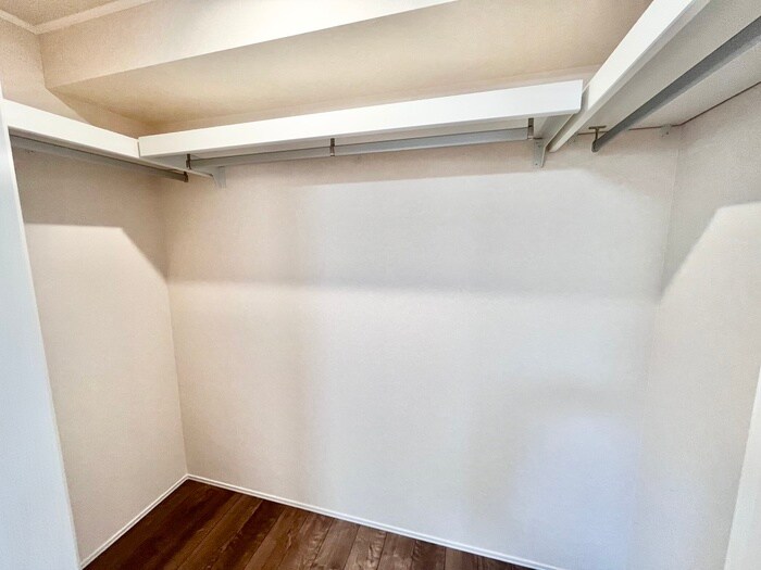 物件内観写真11　(収納)