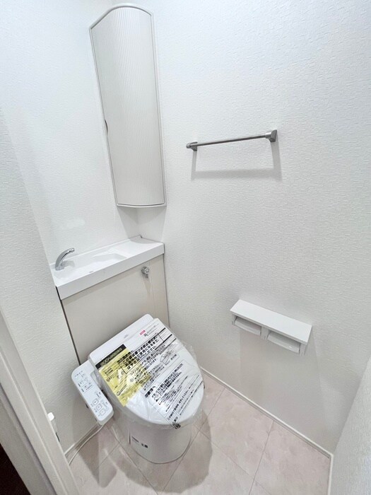 物件内観写真15　(トイレ)