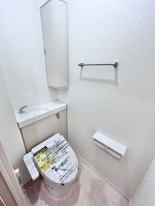 物件内観写真15　(トイレ)