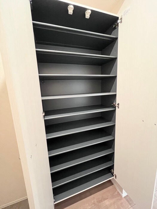 物件内観写真17　(靴箱)