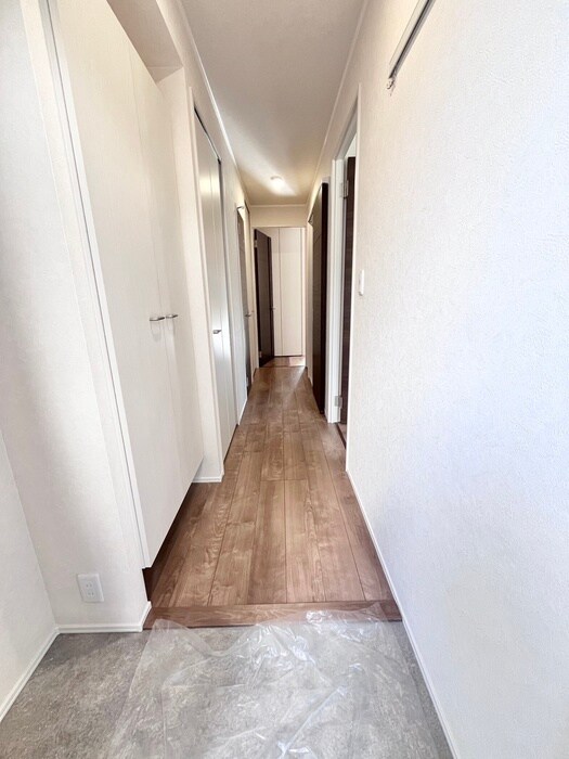 物件内観写真19　(玄関)