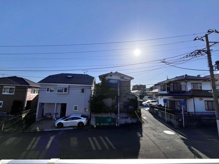 物件内観写真22　(室内からの展望)