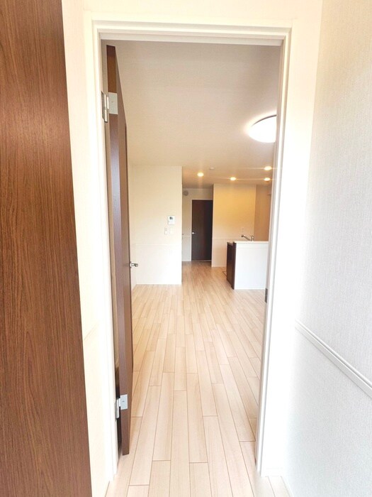 物件内観写真19　(廊下)