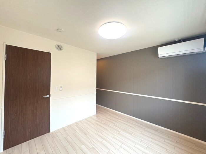 物件内観写真22　(居室)