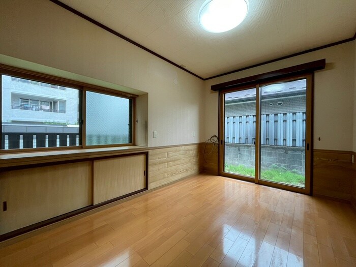 物件内観写真12　(居室)