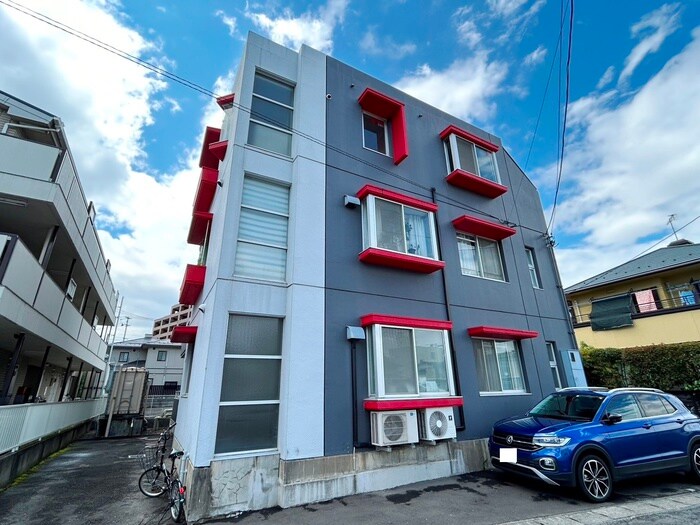 物件外観写真1　(外観写真)