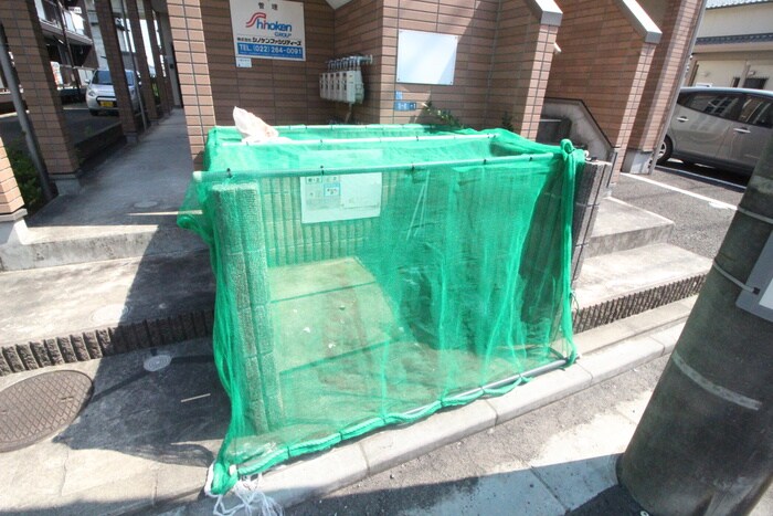 物件外観写真6　(建物設備)