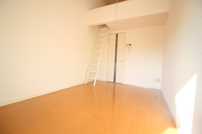 物件内観写真10　(居室)