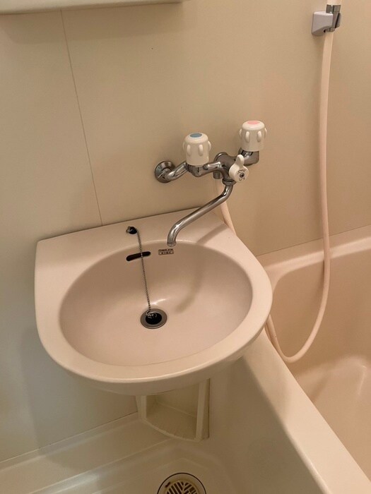 物件内観写真12　(洗面)