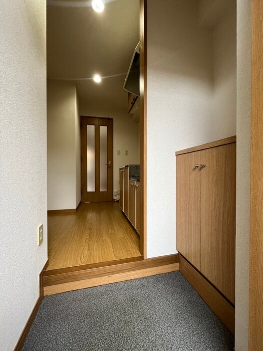 物件内観写真16　(廊下)