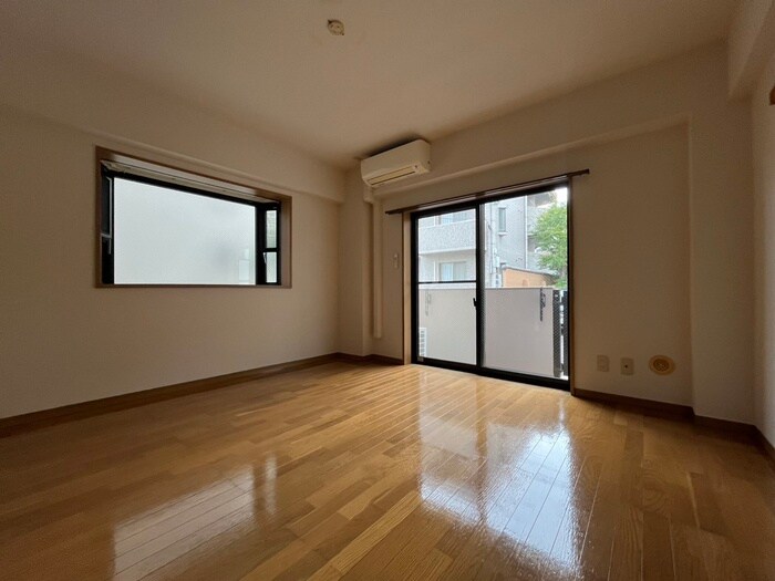 物件内観写真18　(居室)