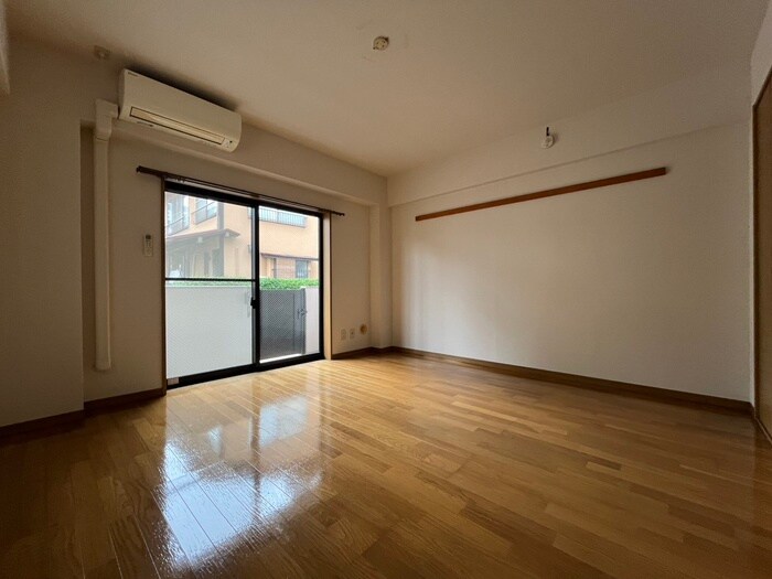 物件内観写真19　(居室)