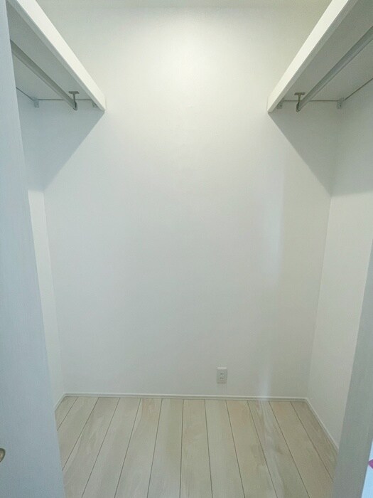 物件内観写真9　(収納)