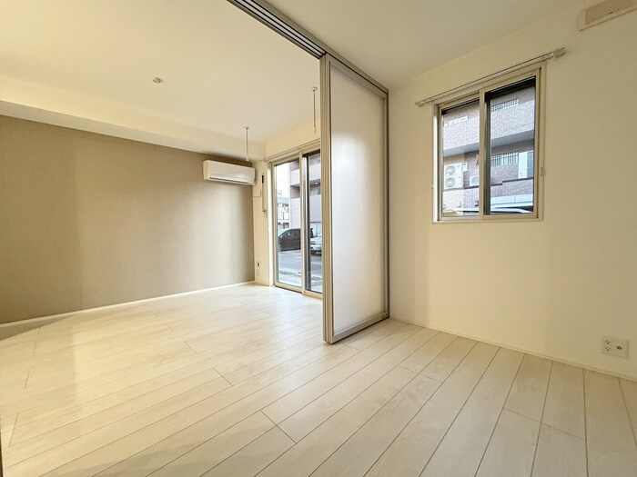 物件内観写真18　(居室)