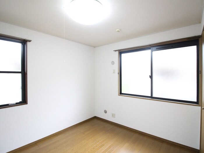 物件内観写真10　(居室)