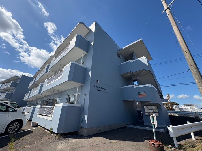 物件外観写真3　(外観写真)