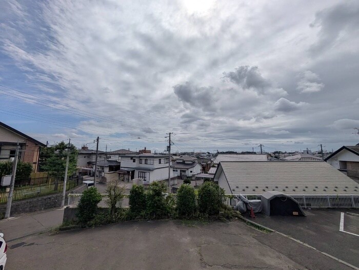 物件内観写真16　(室内からの展望)