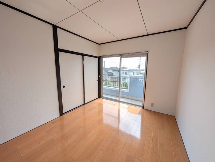 物件内観写真17　(居室)