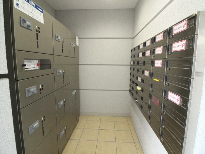 物件外観写真6　(建物設備)