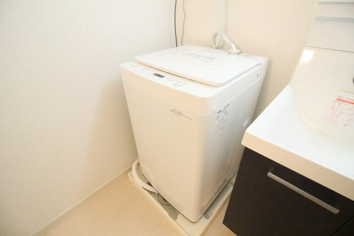 物件内観写真13　(洗濯機置場)