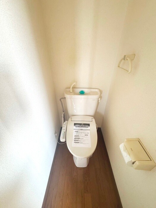 物件内観写真11　(トイレ)