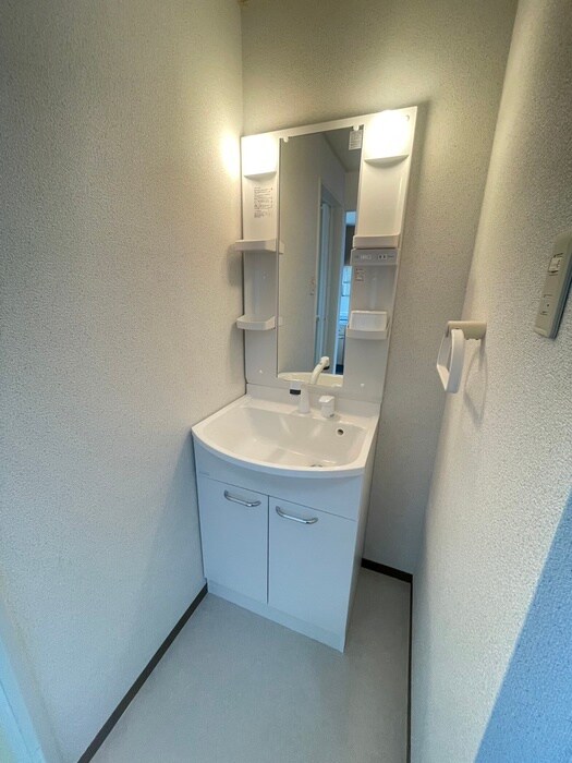 物件内観写真12　(洗面)