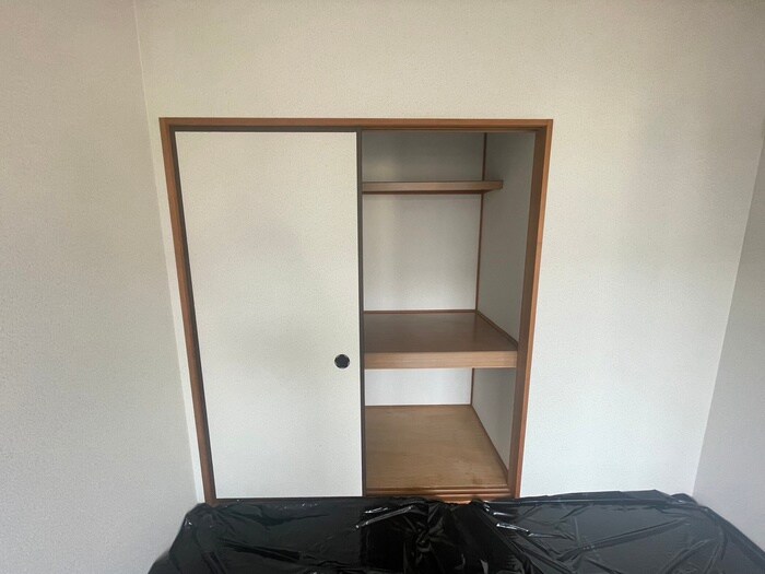 物件内観写真15　(収納)